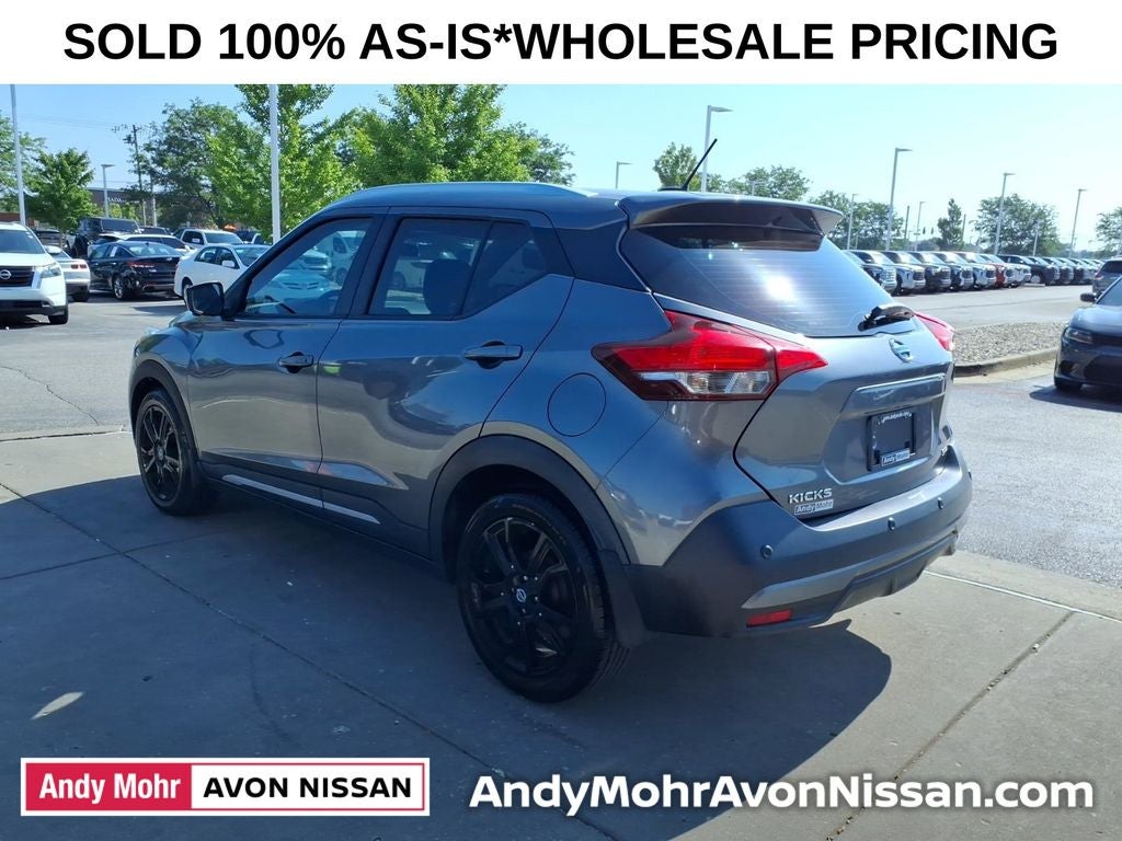 2020 Nissan Kicks SR