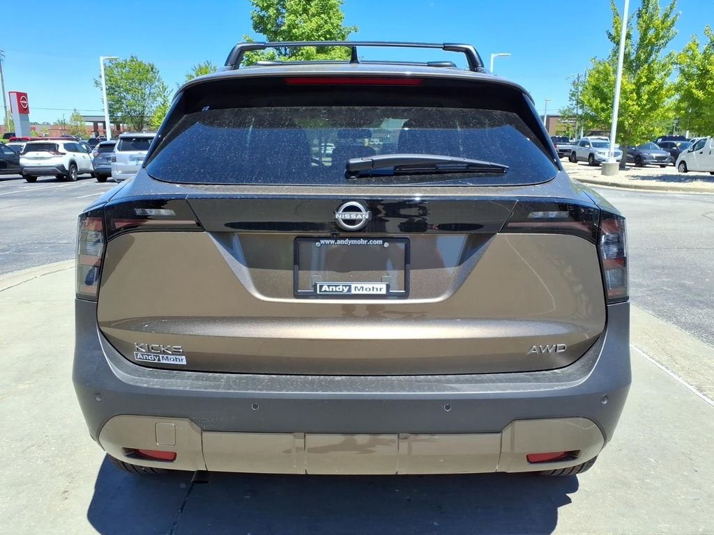 2026 Nissan Kicks SV