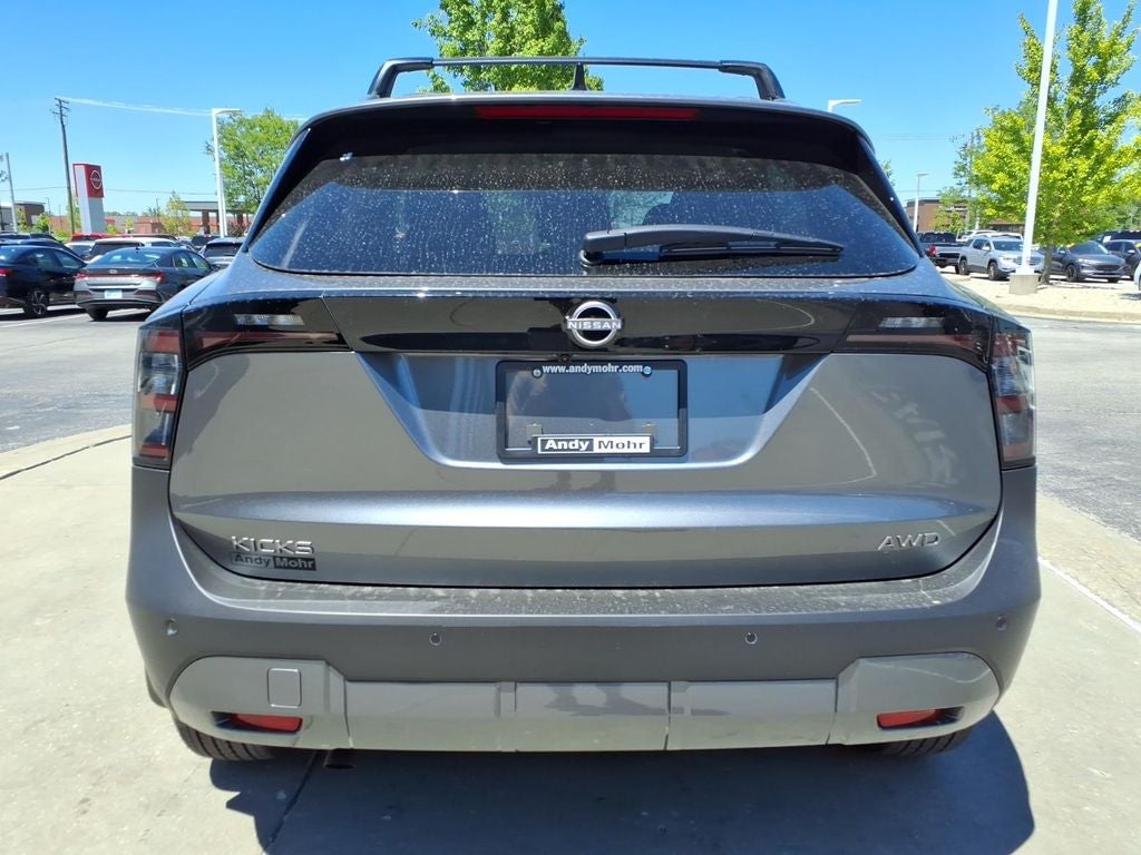 2026 Nissan Kicks SV
