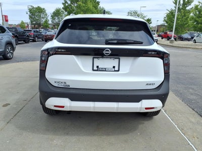 2026 Nissan Kicks SV