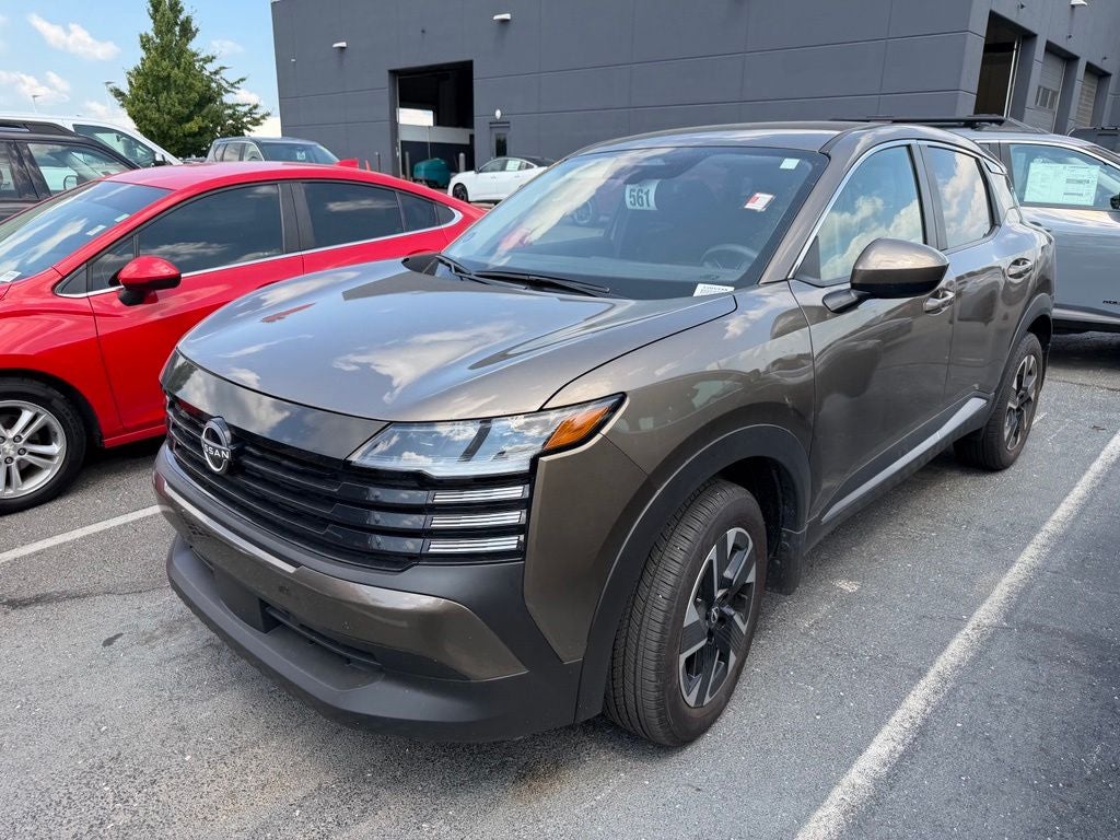 2025 Nissan Kicks SV