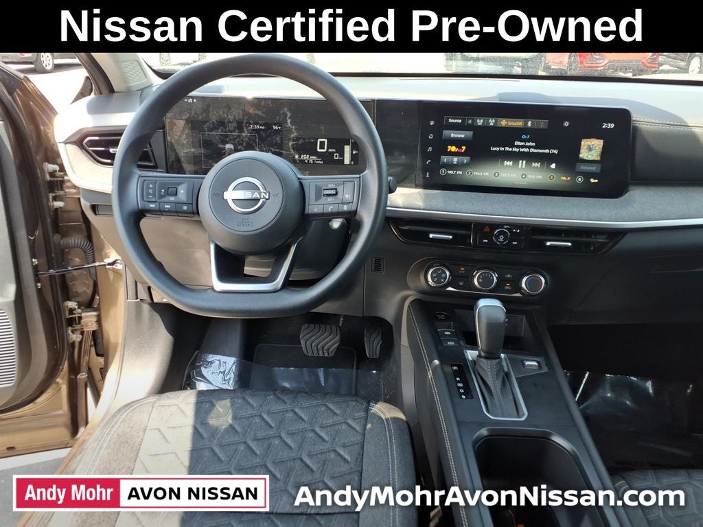2025 Nissan Kicks SV