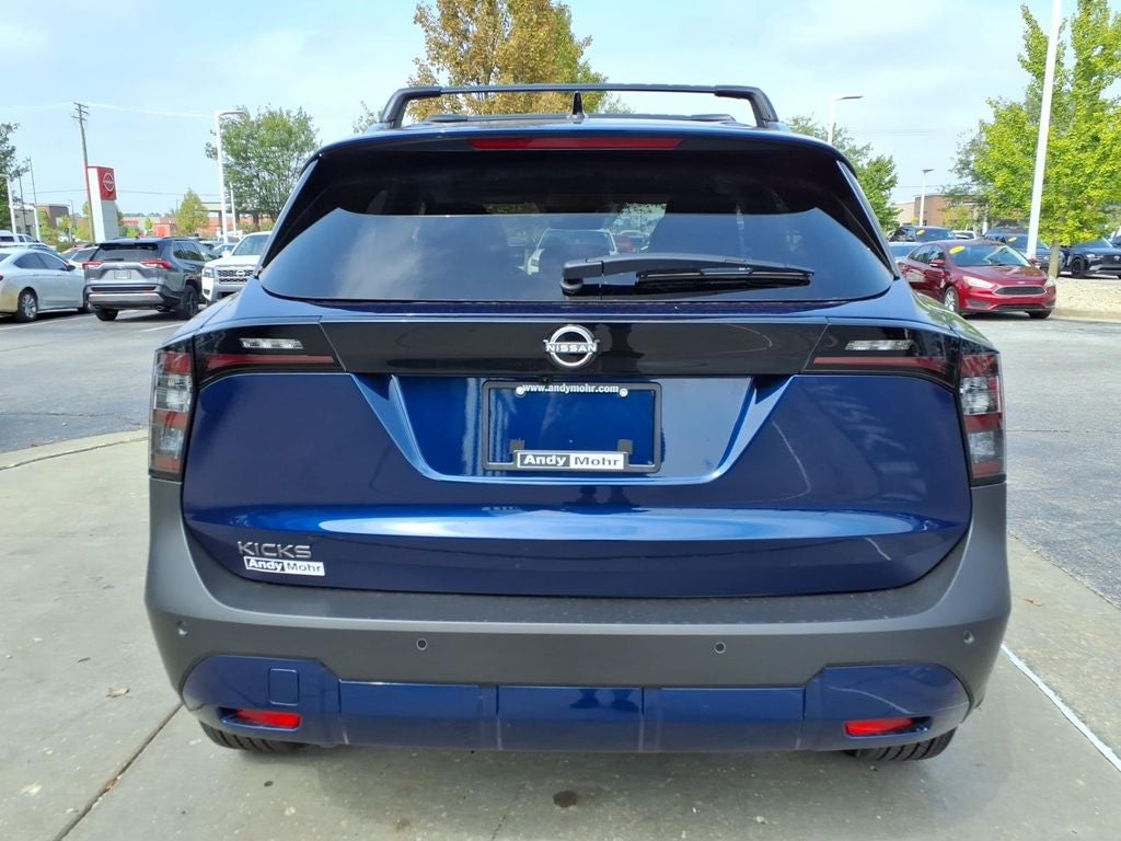 2027 Nissan Kicks SR