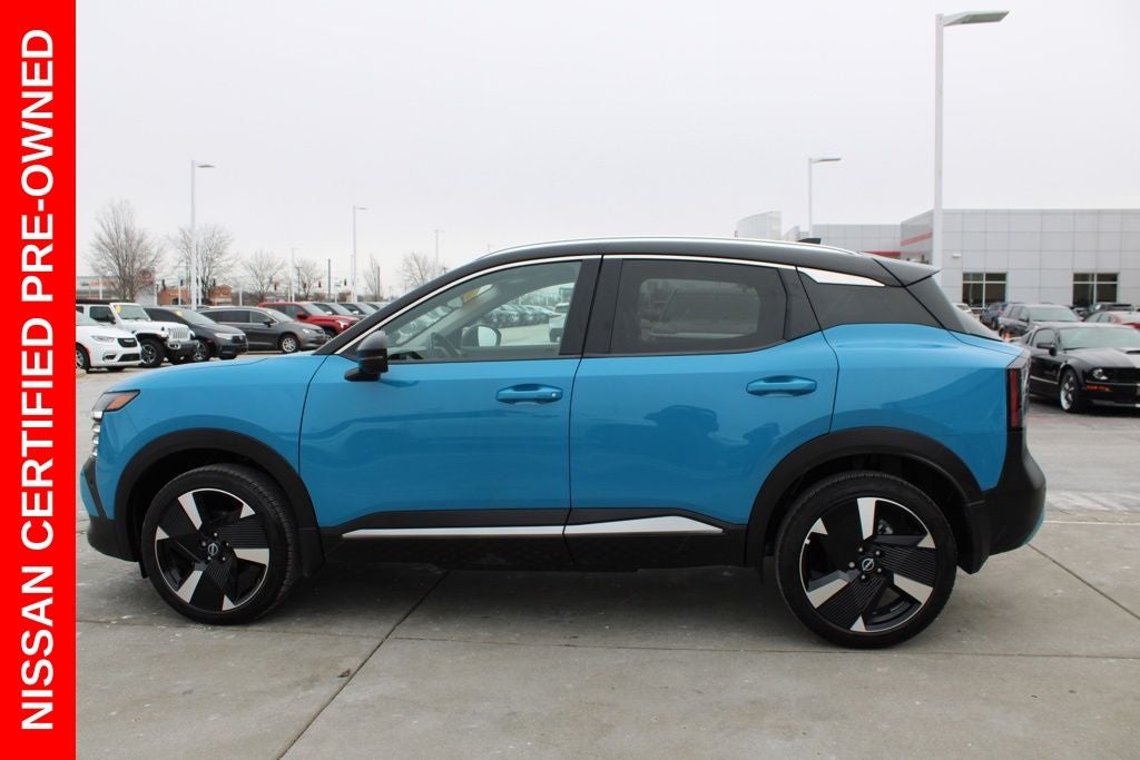 2025 Nissan Kicks SR