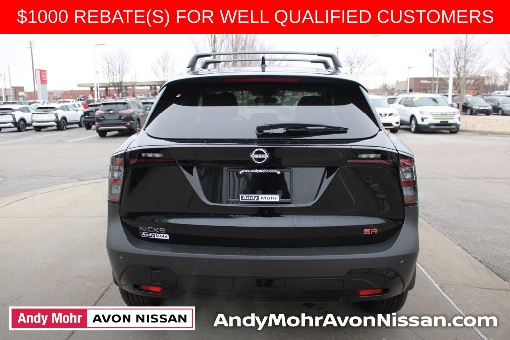 2026 Nissan Kicks SR