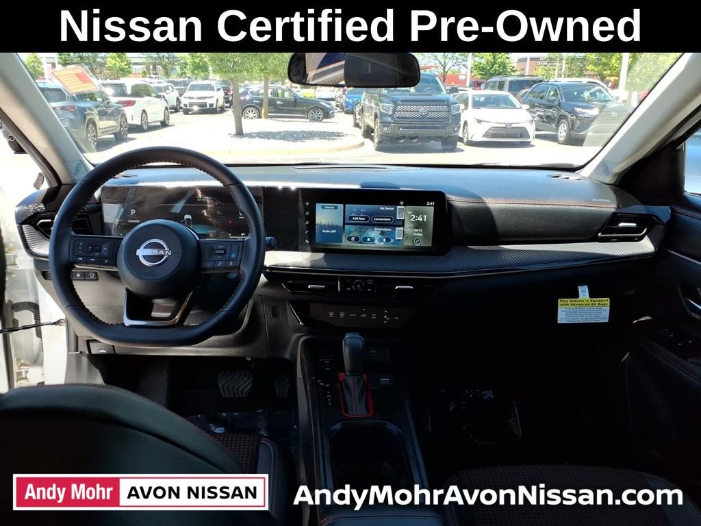 2025 Nissan Kicks SR