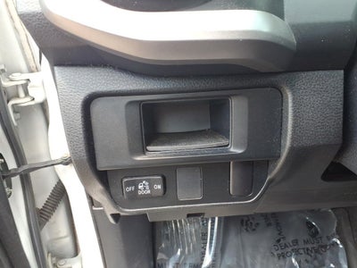 2017 Toyota Tacoma SR5 V6