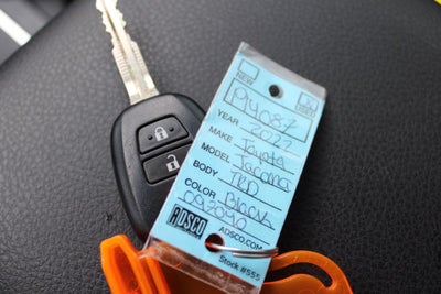 2022 Toyota Tacoma TRD Off-Road V6