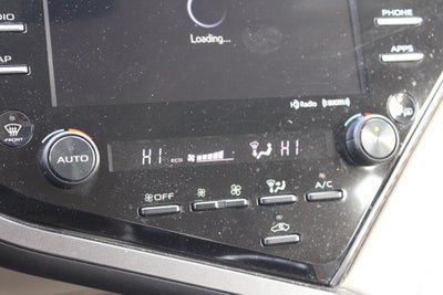 2019 Toyota Camry XLE