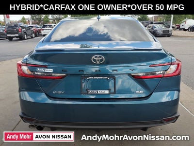 2025 Toyota Camry SE