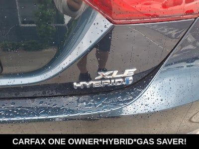 2020 Toyota Camry Hybrid XLE