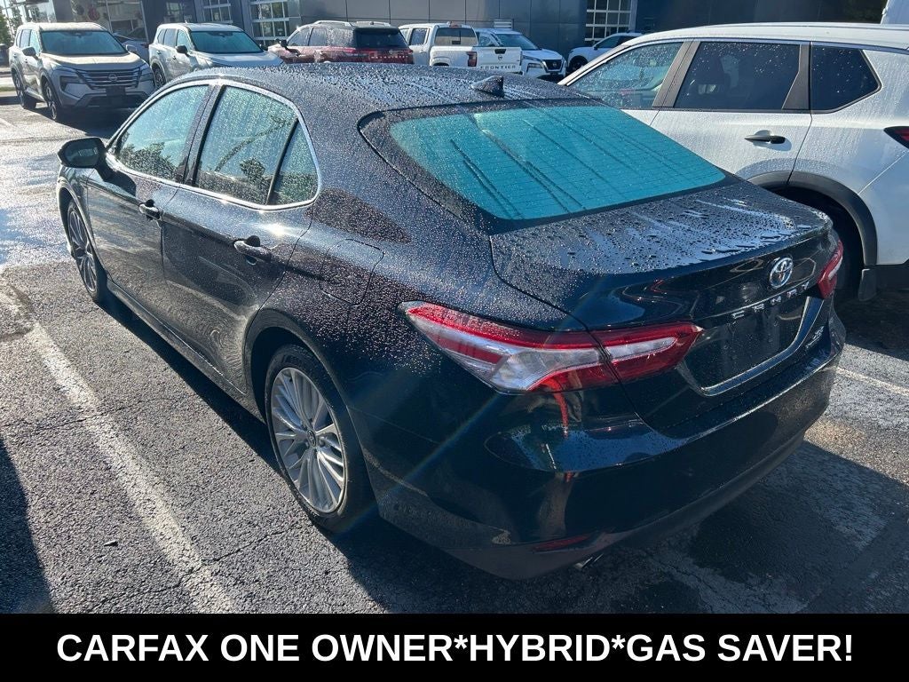 2020 Toyota Camry Hybrid XLE