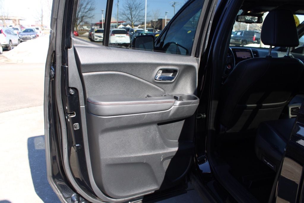 2020 Honda Ridgeline Black Edition