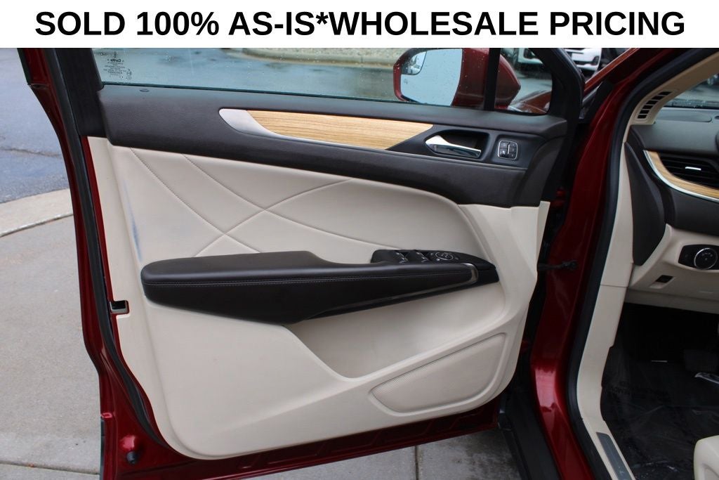 2015 Lincoln MKC Base