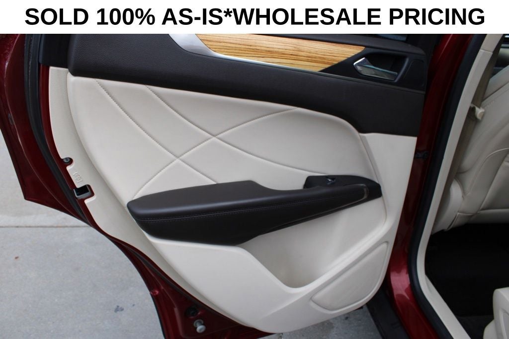 2015 Lincoln MKC Base