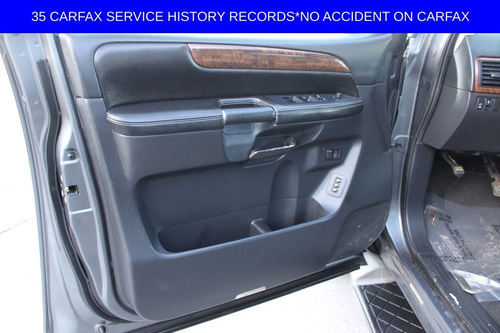 2013 Nissan Armada Platinum