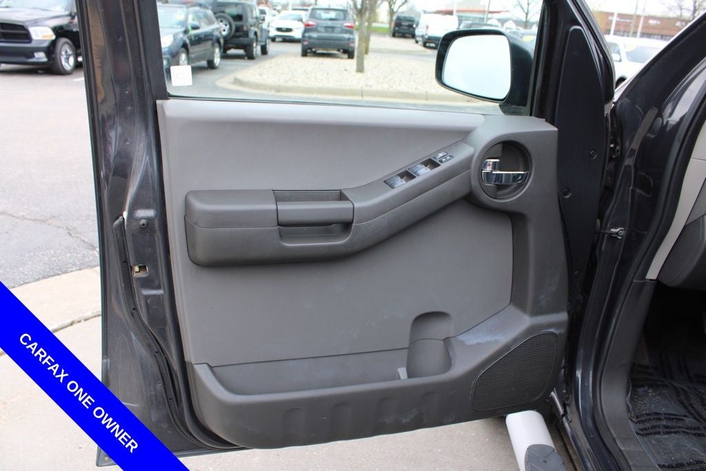 2012 Nissan Xterra S