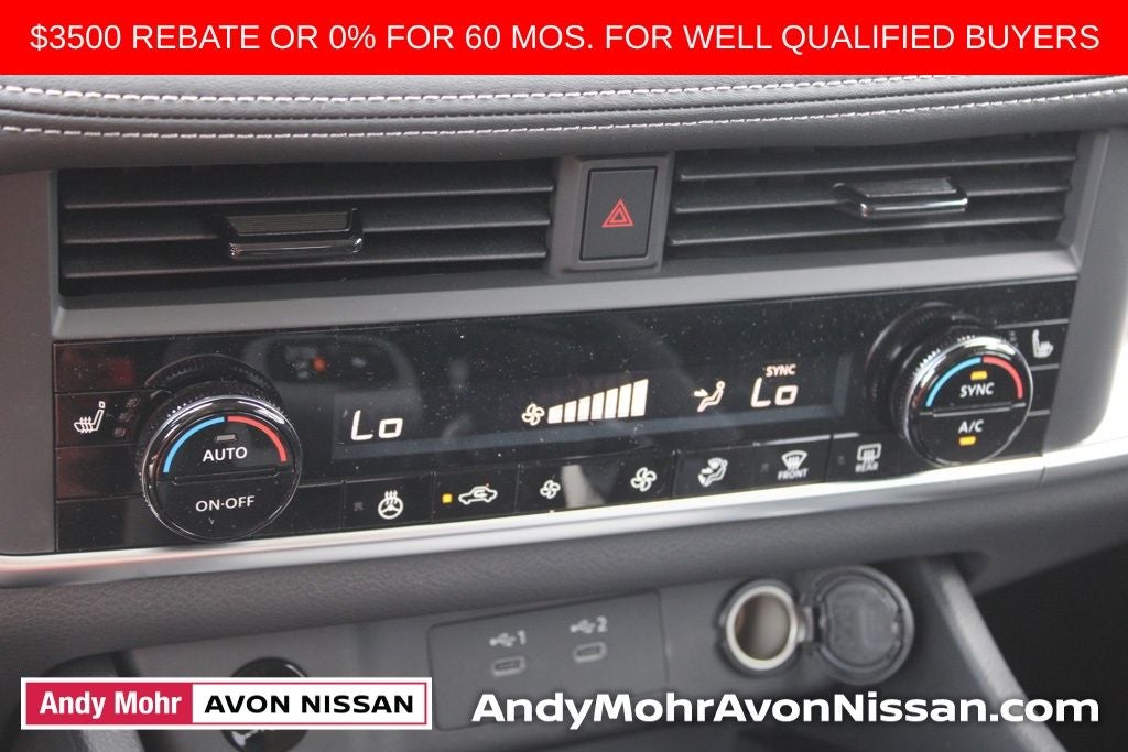 2026 Nissan Rogue SV