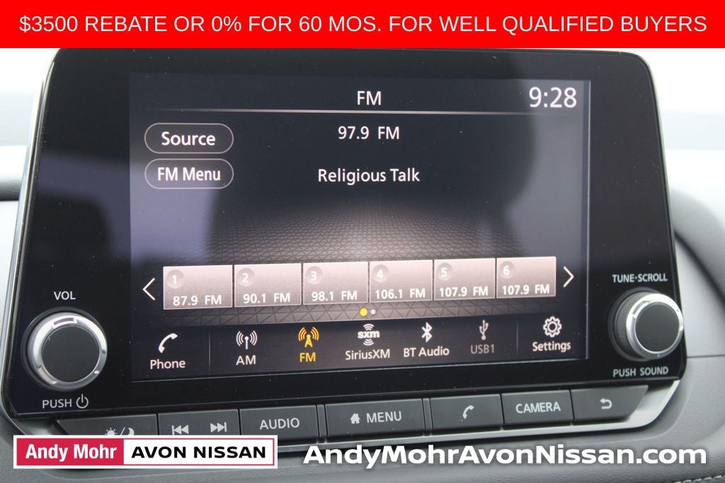 2026 Nissan Rogue SV