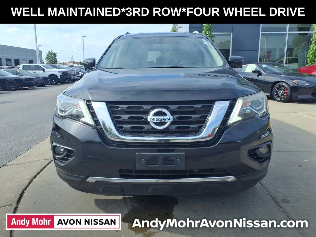 2020 Nissan Pathfinder SL