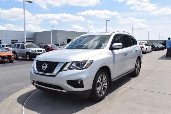 2017 Nissan Pathfinder SL in Indianapolis, IN - Andy Mohr Automotive