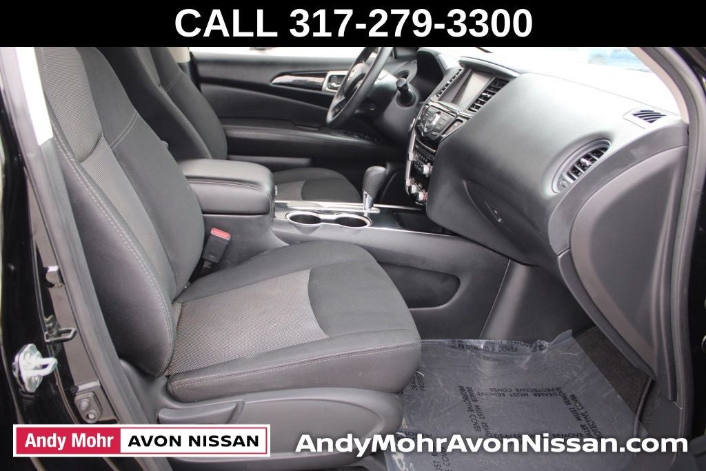 2019 Nissan Pathfinder S