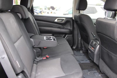 2019 Nissan Pathfinder S