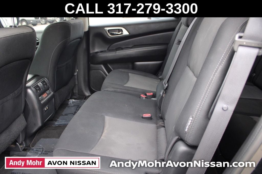 2019 Nissan Pathfinder S