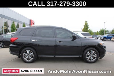 2019 Nissan Pathfinder S