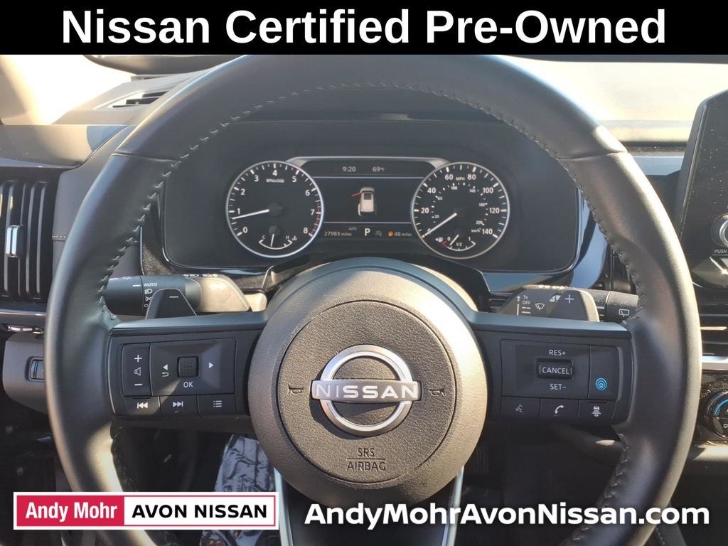 2025 Nissan Pathfinder SV