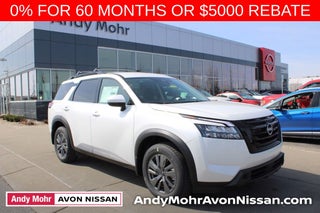 2025 Nissan Pathfinder SV