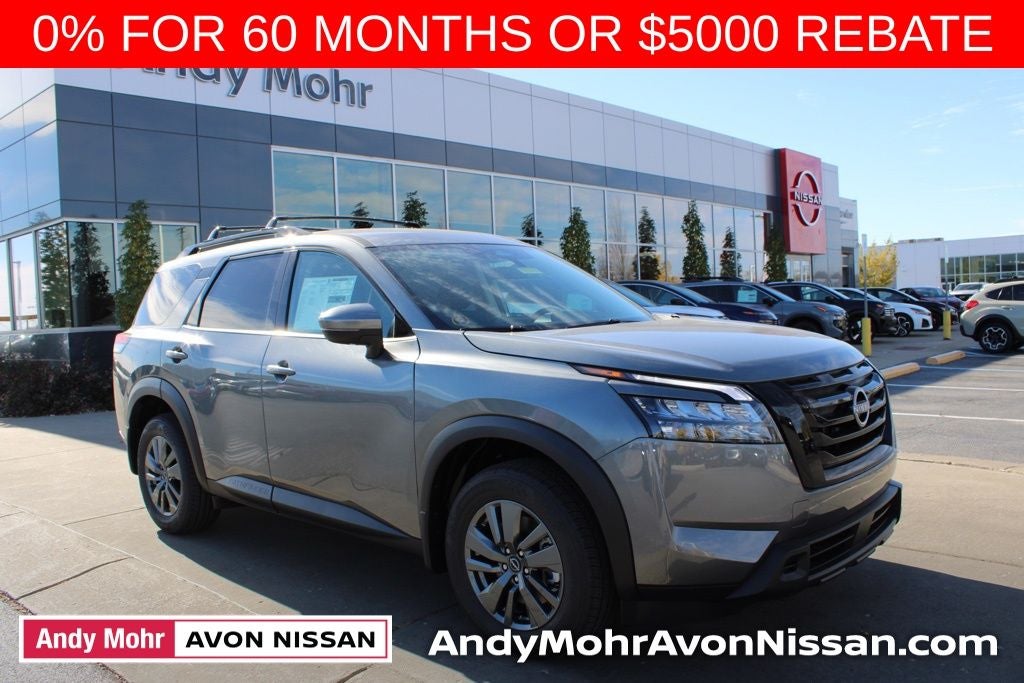 2025 Nissan Pathfinder SV