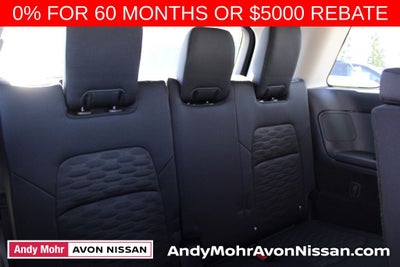 2025 Nissan Pathfinder SV