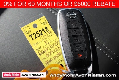 2025 Nissan Pathfinder SV