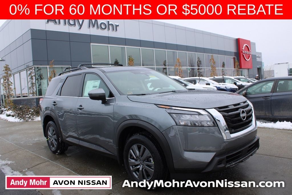 2025 Nissan Pathfinder SV