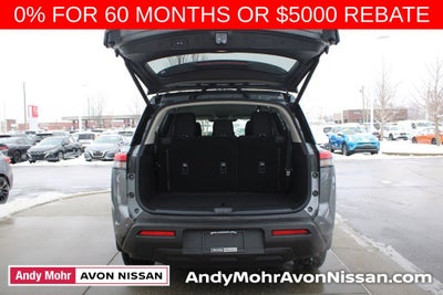 2025 Nissan Pathfinder SV