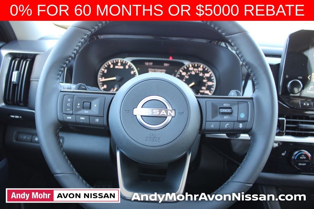 2025 Nissan Pathfinder SL