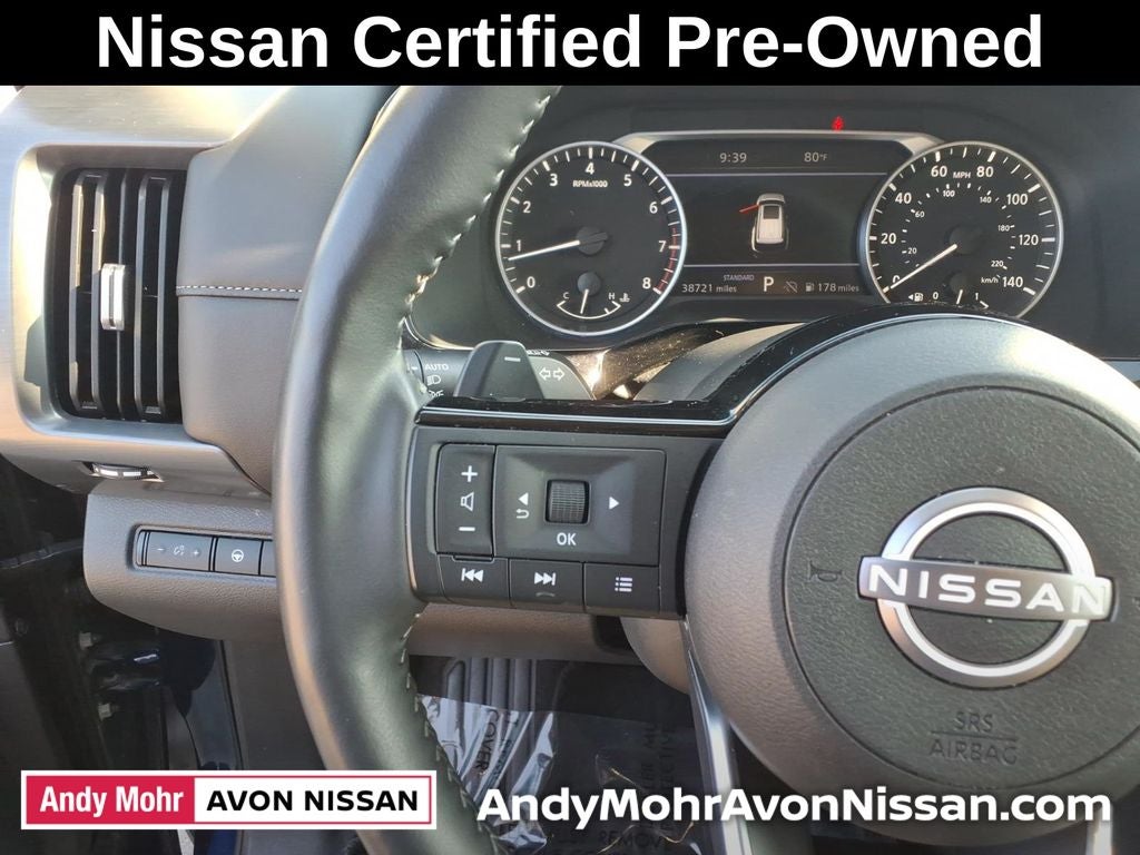 2025 Nissan Pathfinder SL