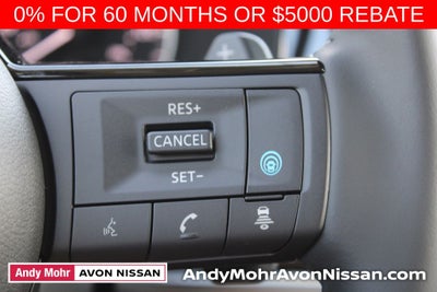 2025 Nissan Pathfinder SL