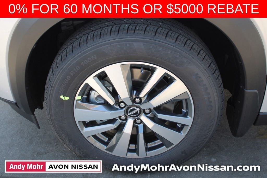 2025 Nissan Pathfinder SL