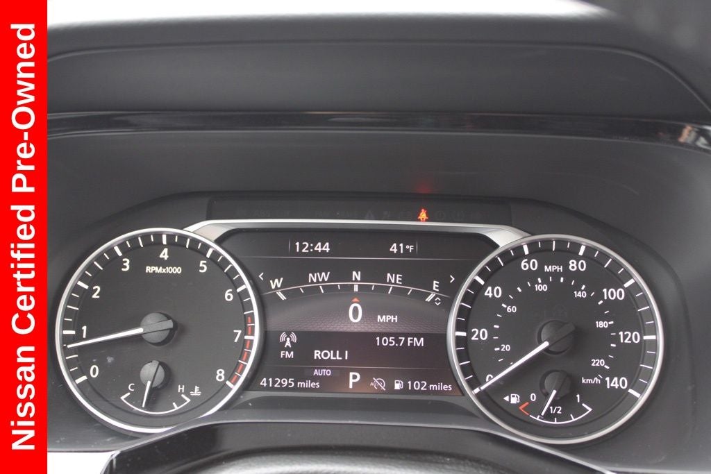 2023 Nissan Pathfinder SL