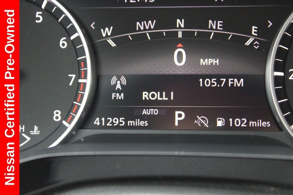 2023 Nissan Pathfinder SL