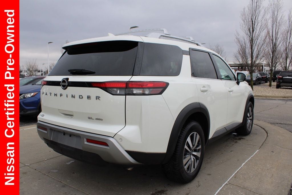 2023 Nissan Pathfinder SL