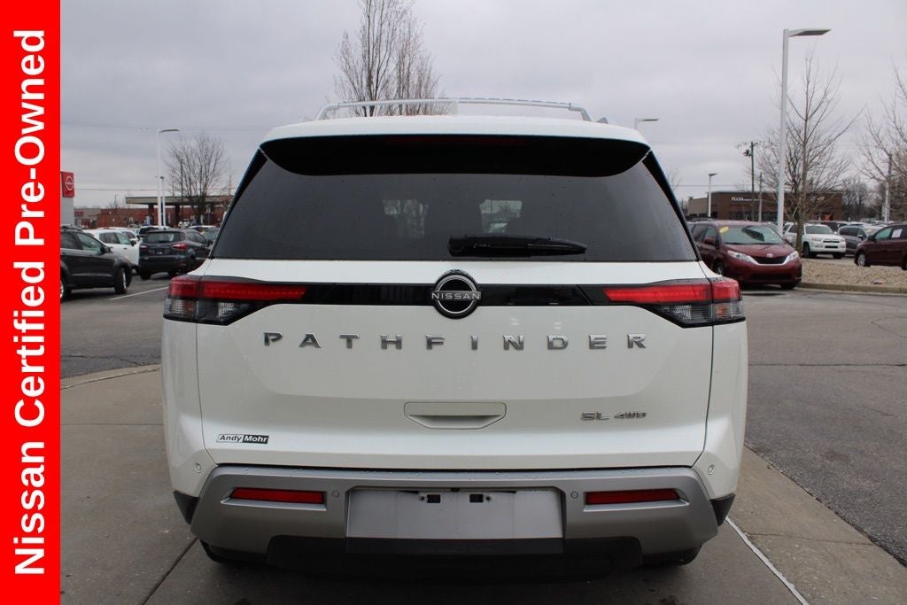 2023 Nissan Pathfinder SL