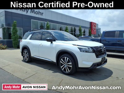 2025 Nissan Pathfinder Platinum
