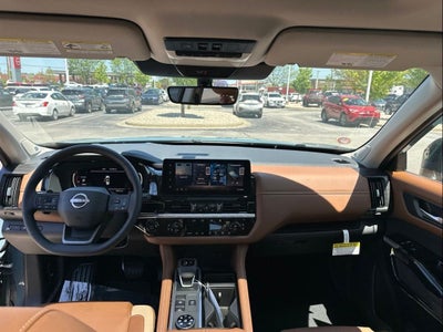 2026 Nissan Pathfinder Platinum
