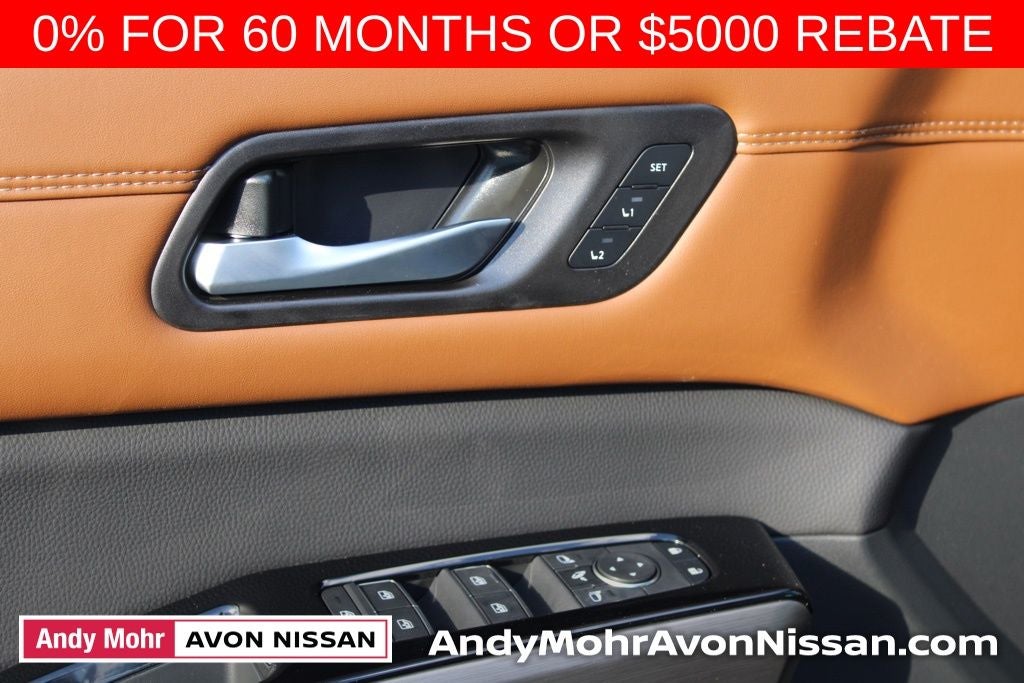 2025 Nissan Pathfinder Platinum