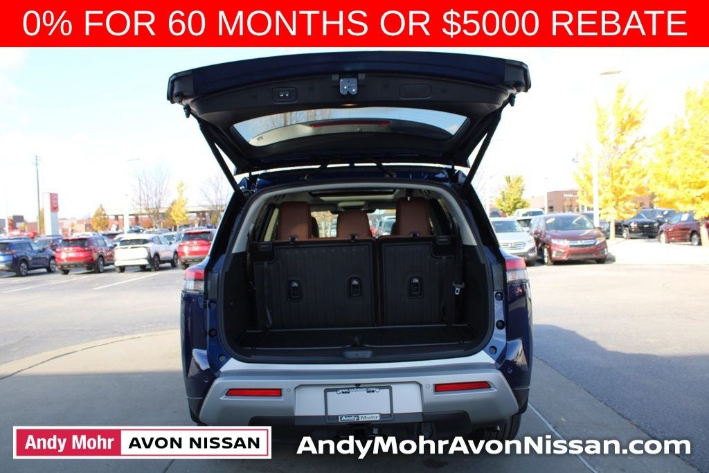 2025 Nissan Pathfinder Platinum