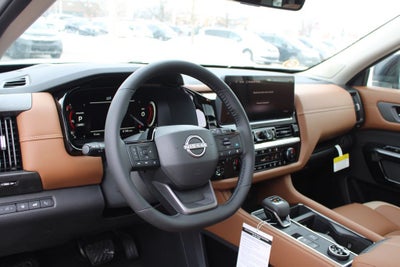 2026 Nissan Pathfinder Platinum