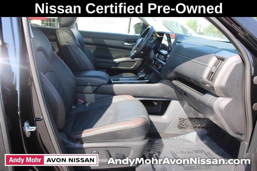 2024 Nissan Pathfinder Platinum